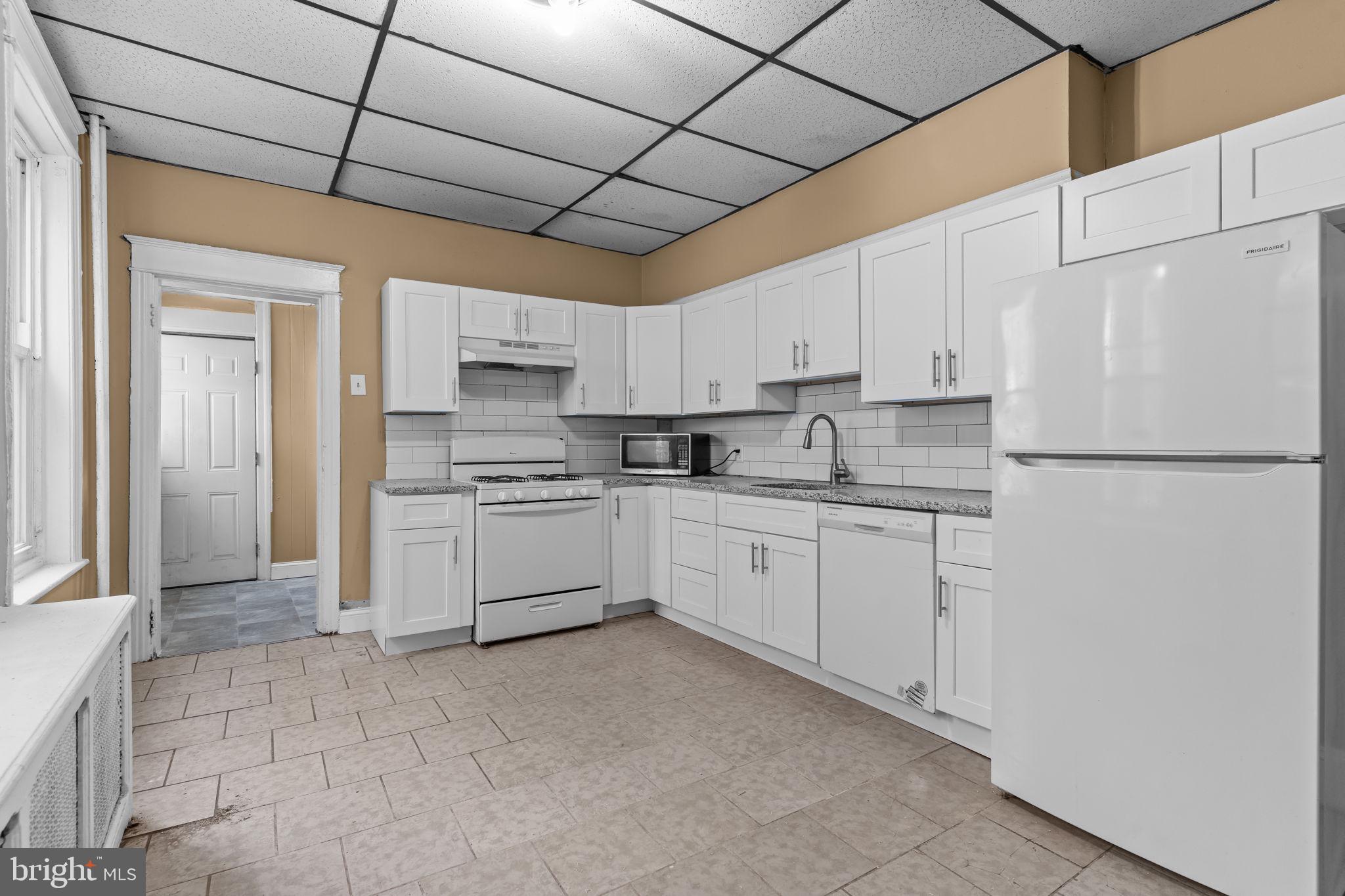 OVERBROOK - Residential