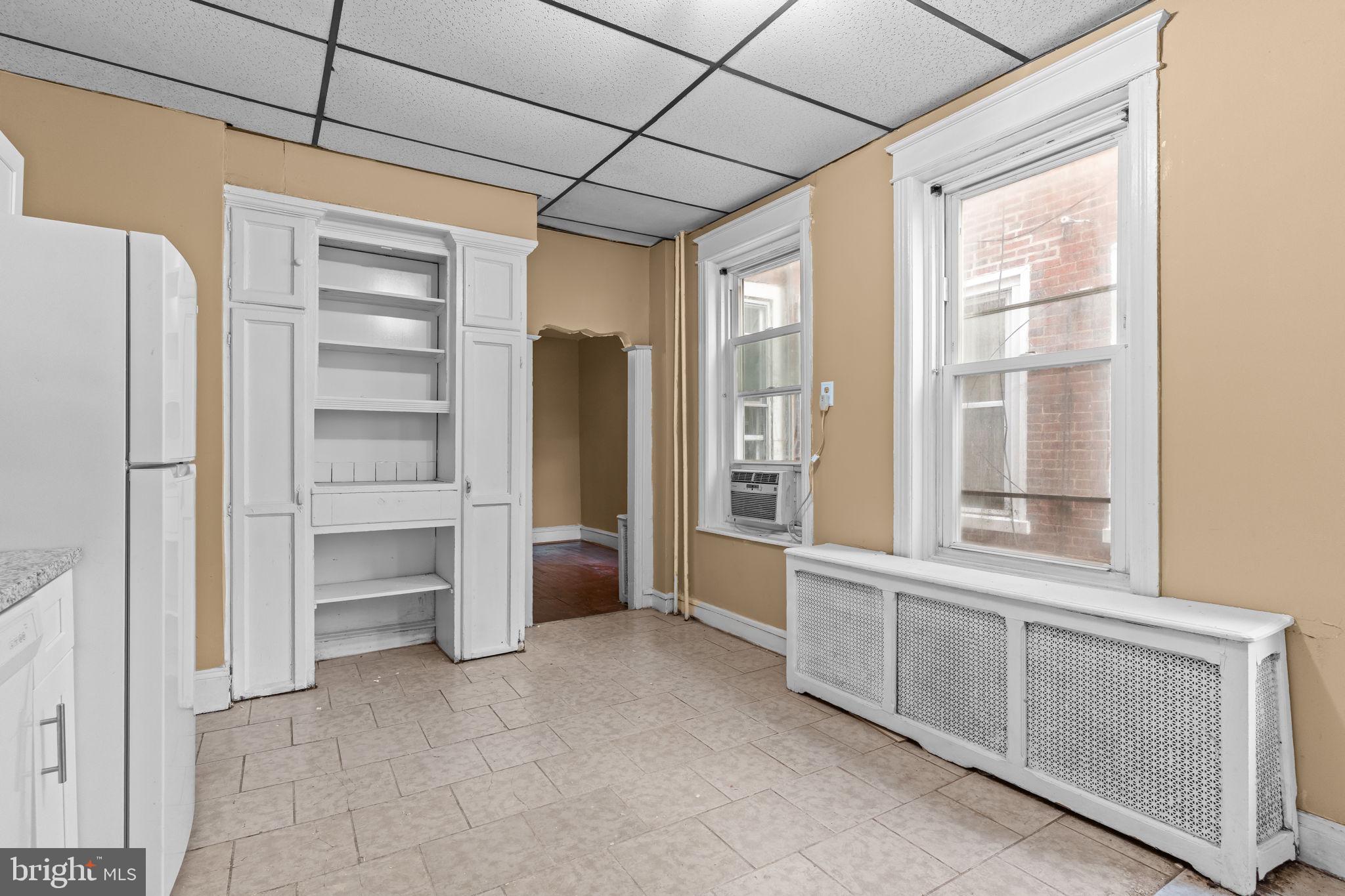 OVERBROOK - Residential