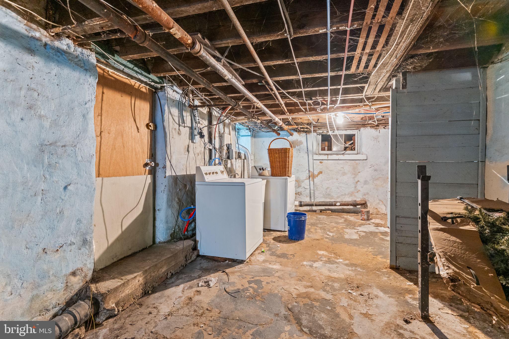 OVERBROOK - Residential