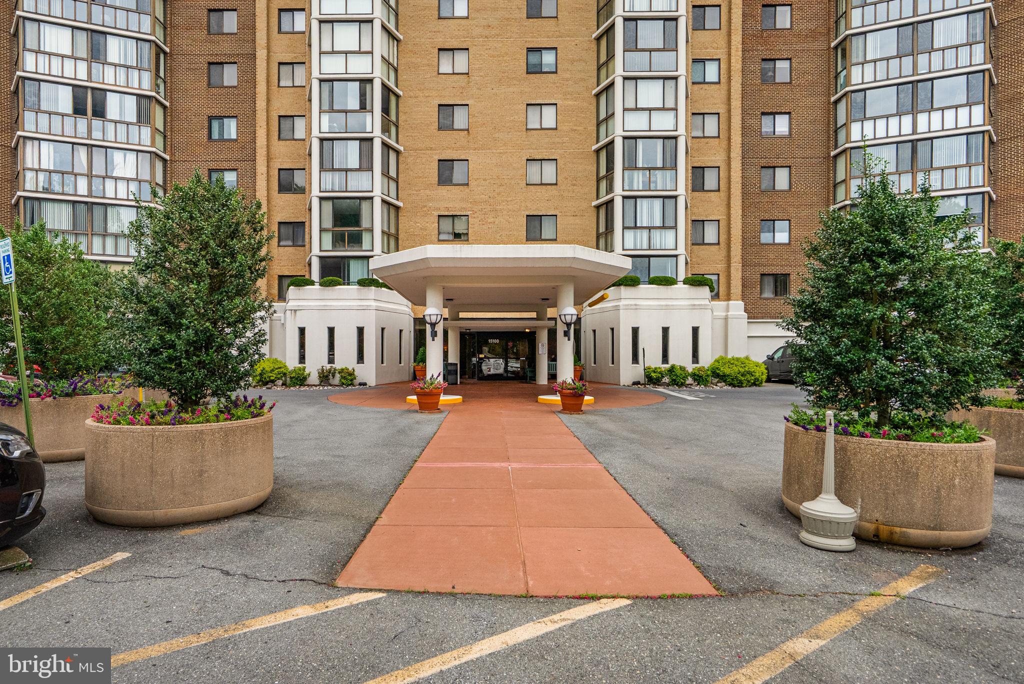 15100 INTERLACHEN DRIVE 4-117