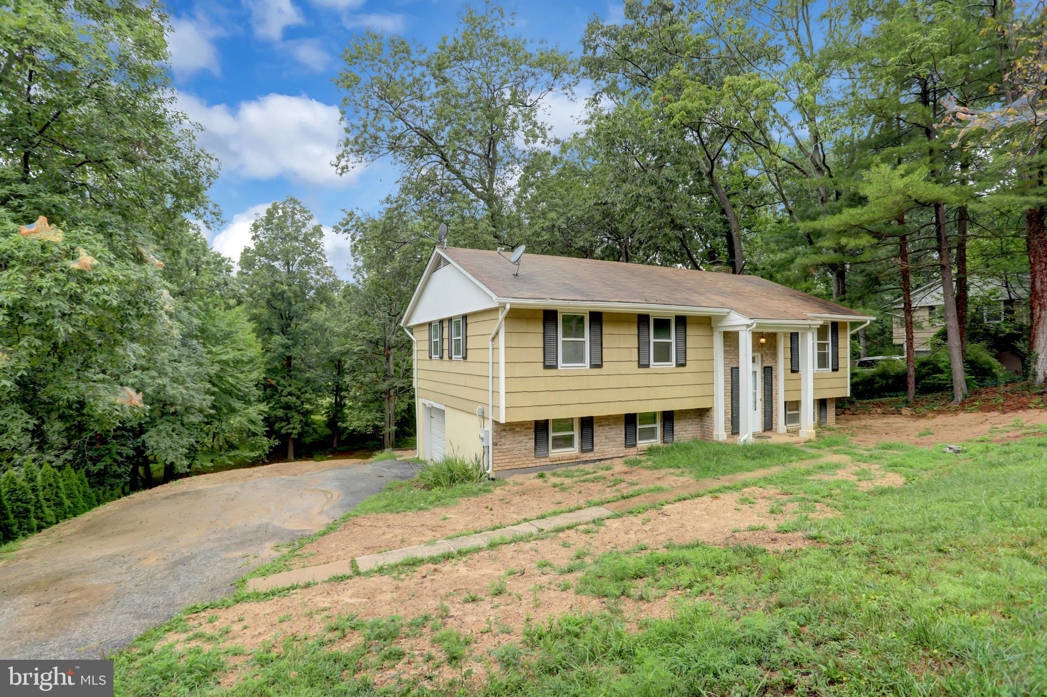 MAPLECREST - Residential