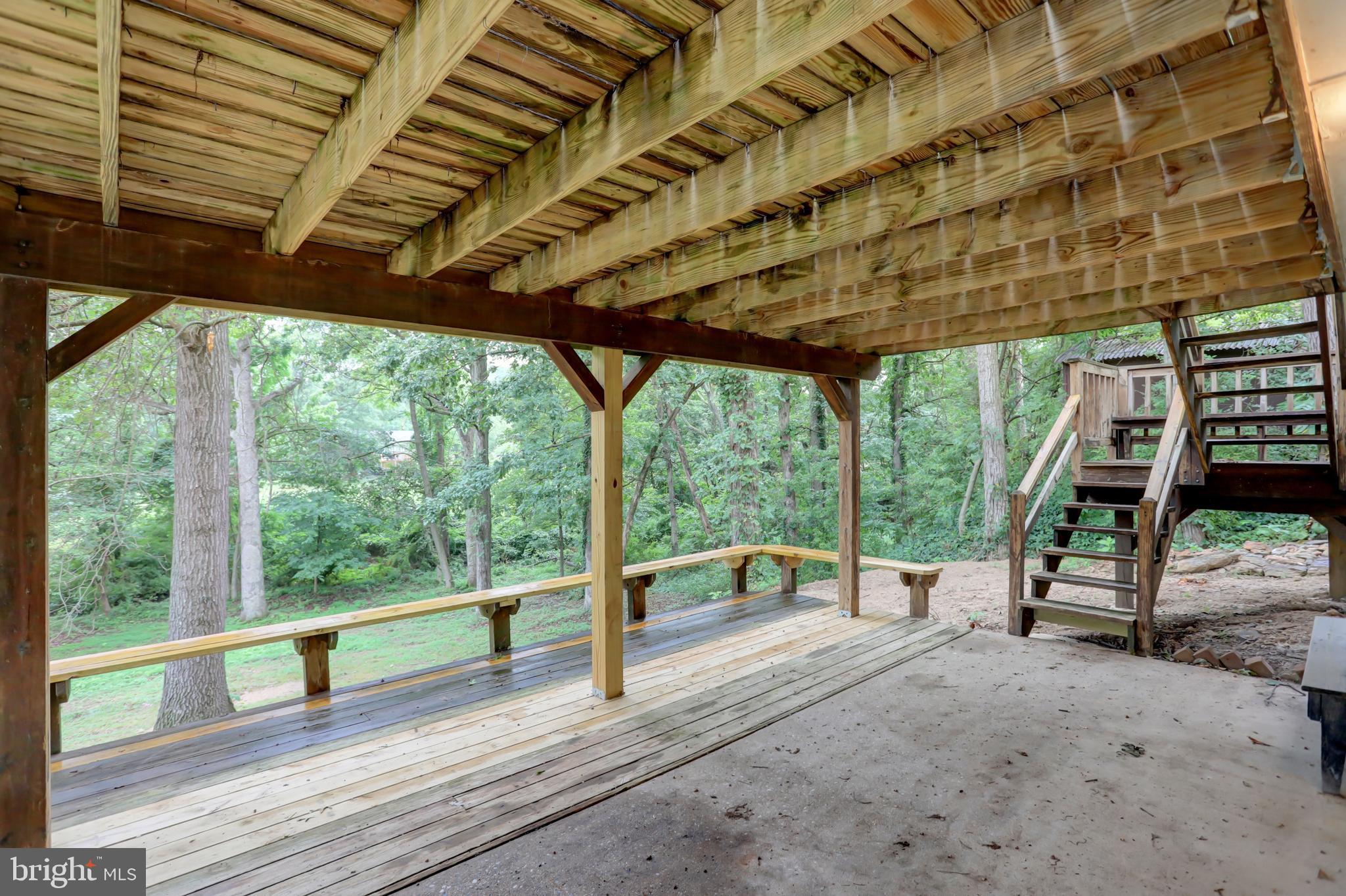 MAPLECREST - Residential