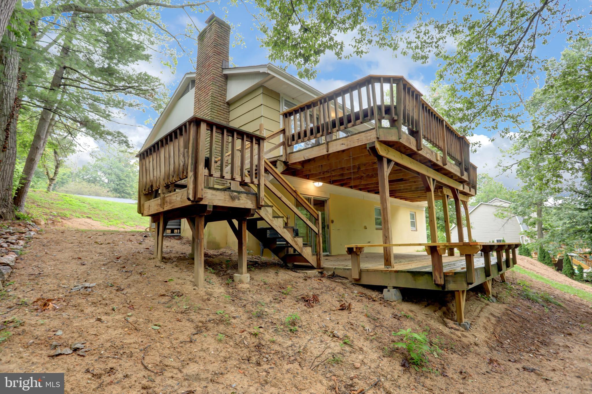 MAPLECREST - Residential