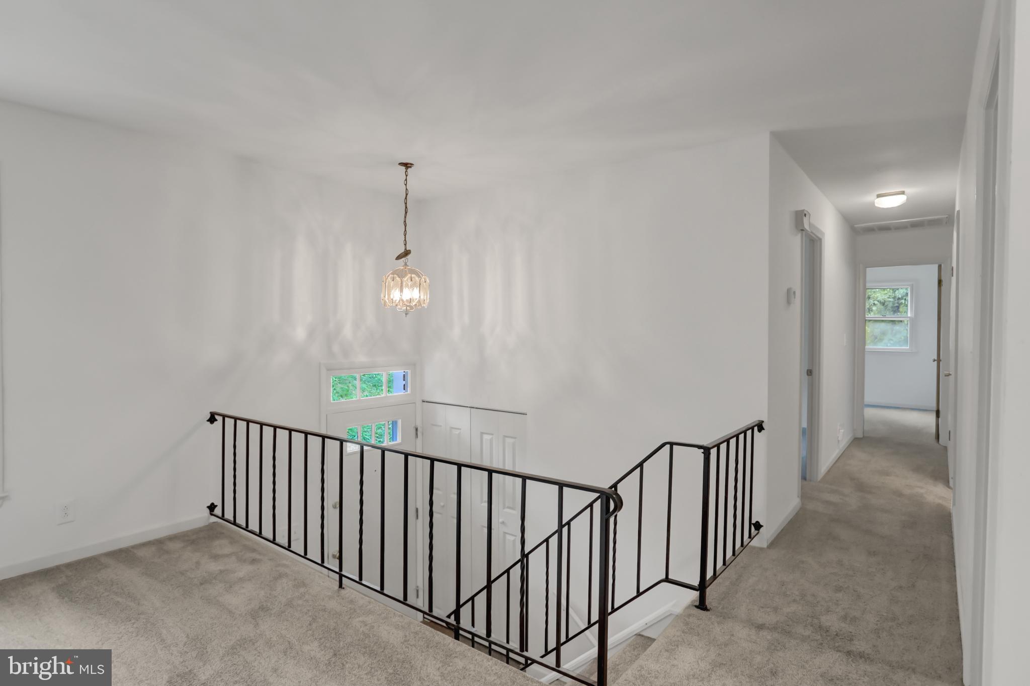 MAPLECREST - Residential