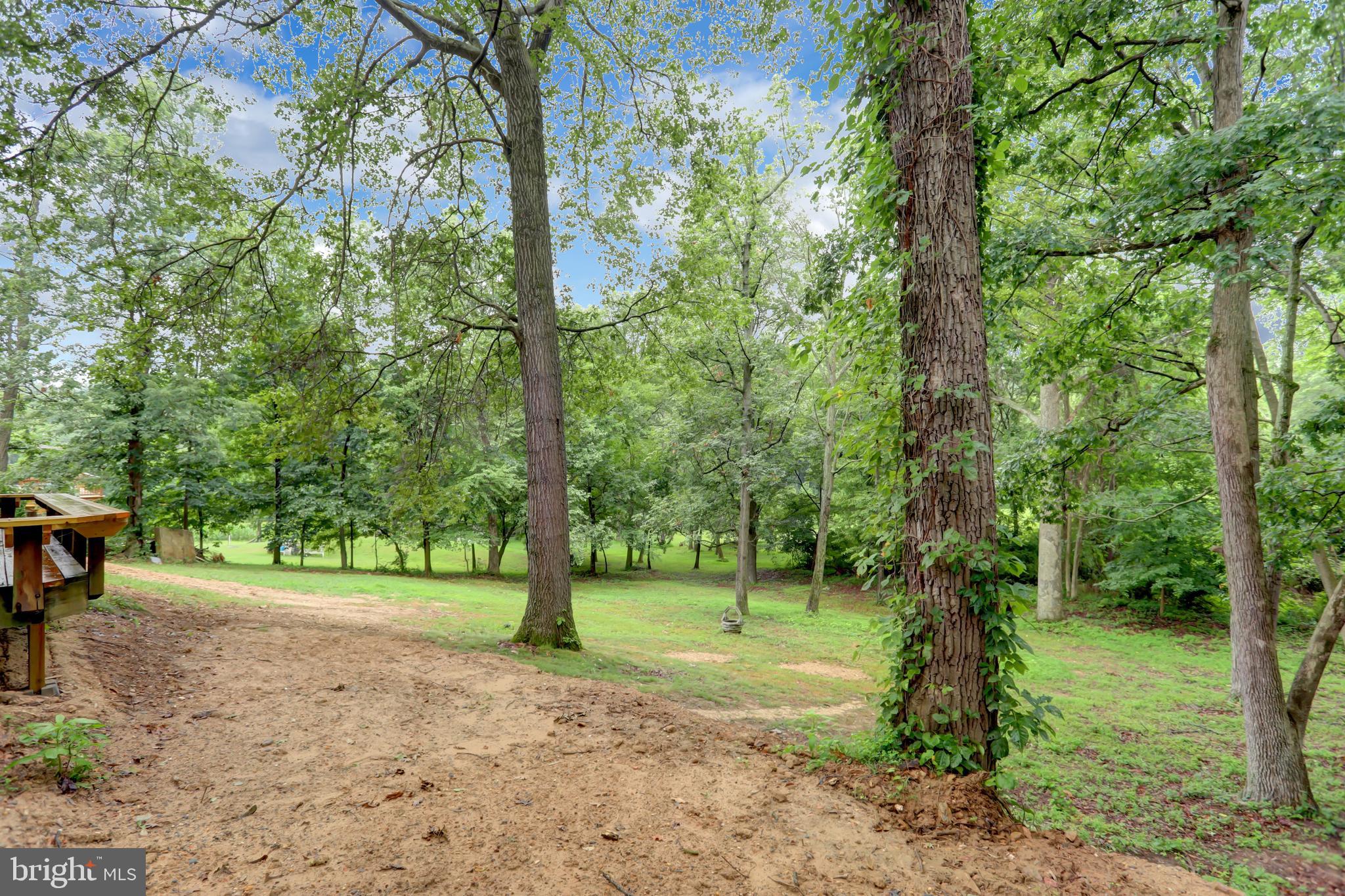 MAPLECREST - Residential