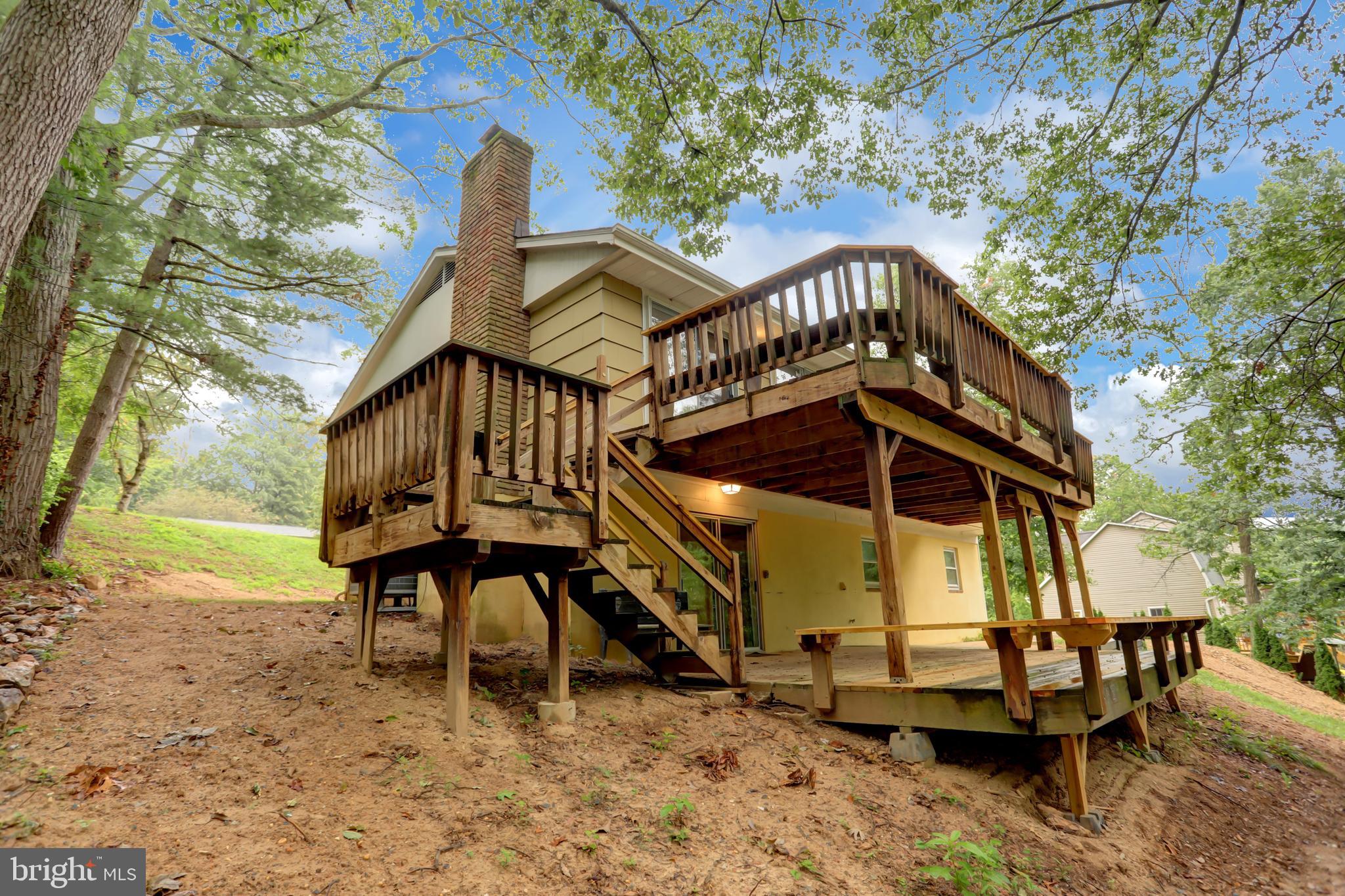 MAPLECREST - Residential