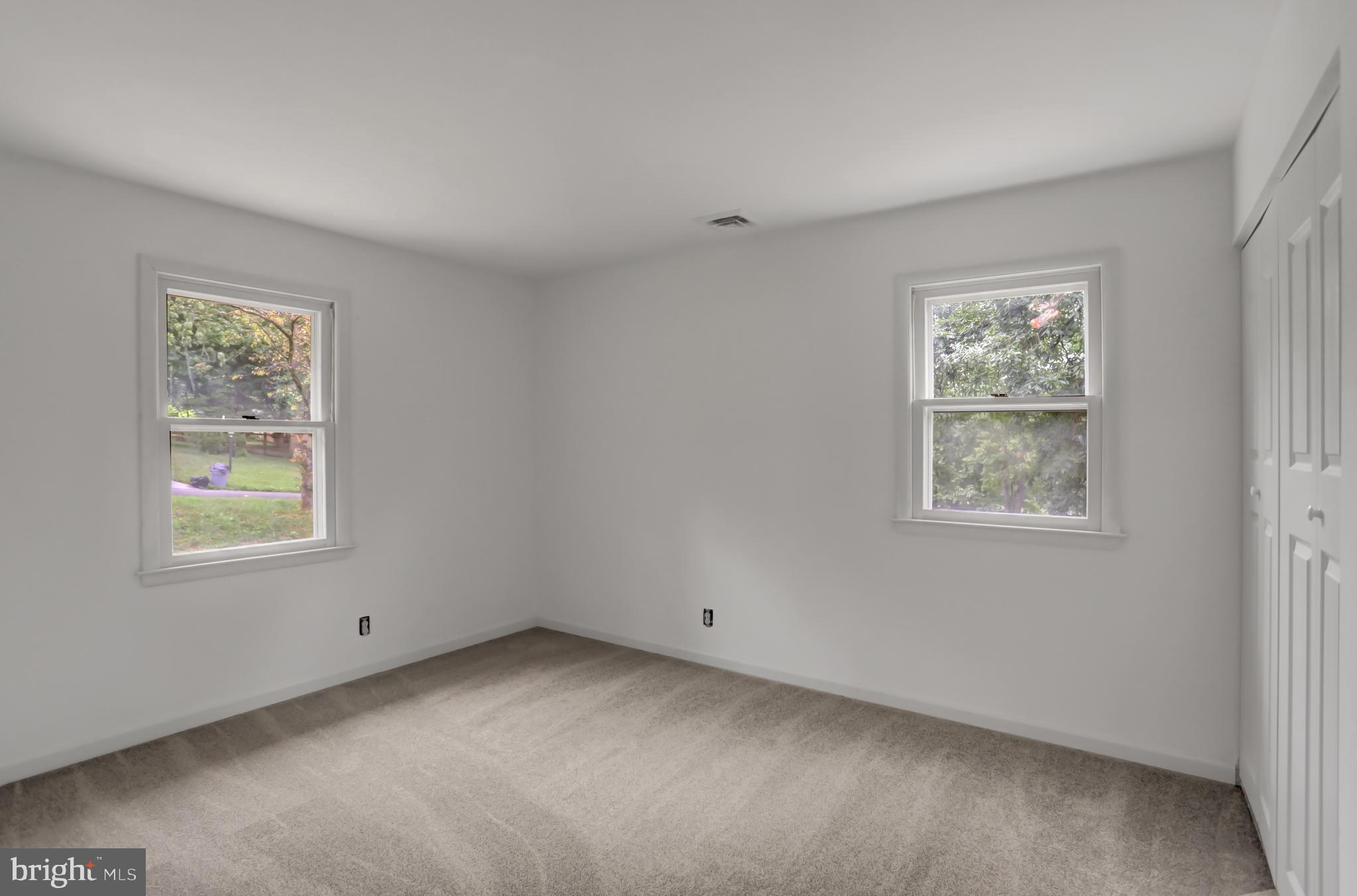 MAPLECREST - Residential