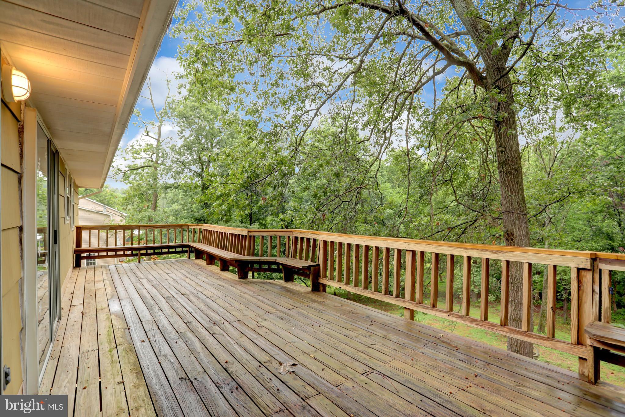 MAPLECREST - Residential