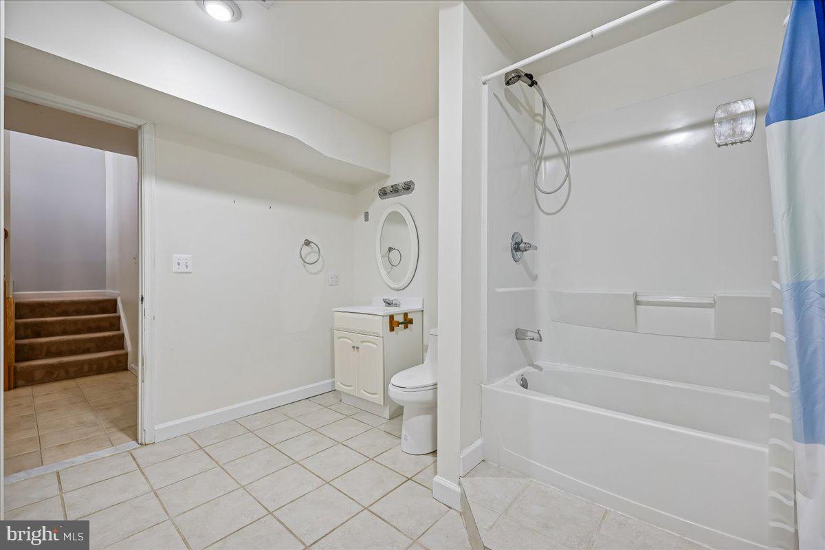 MEADOWGATE - Residential