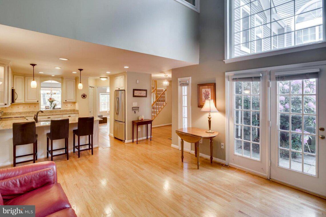 MEADOWGATE - Residential