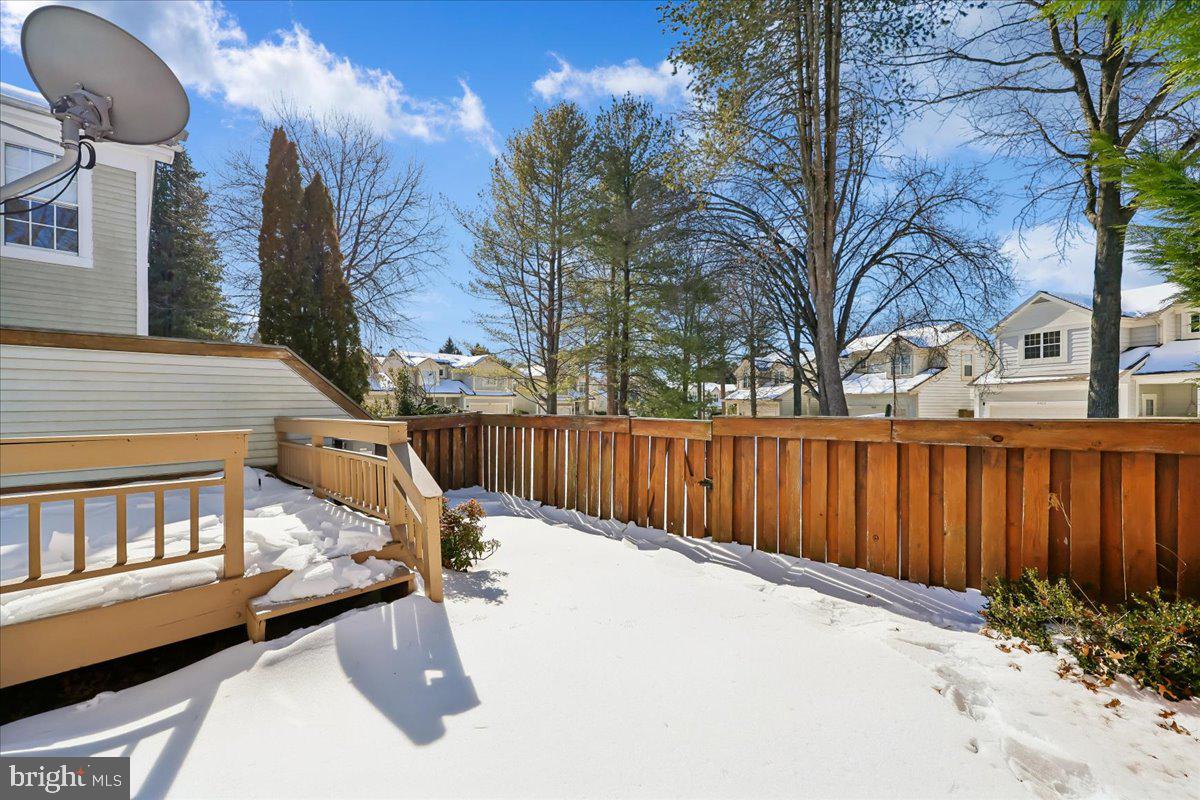 MEADOWGATE - Residential