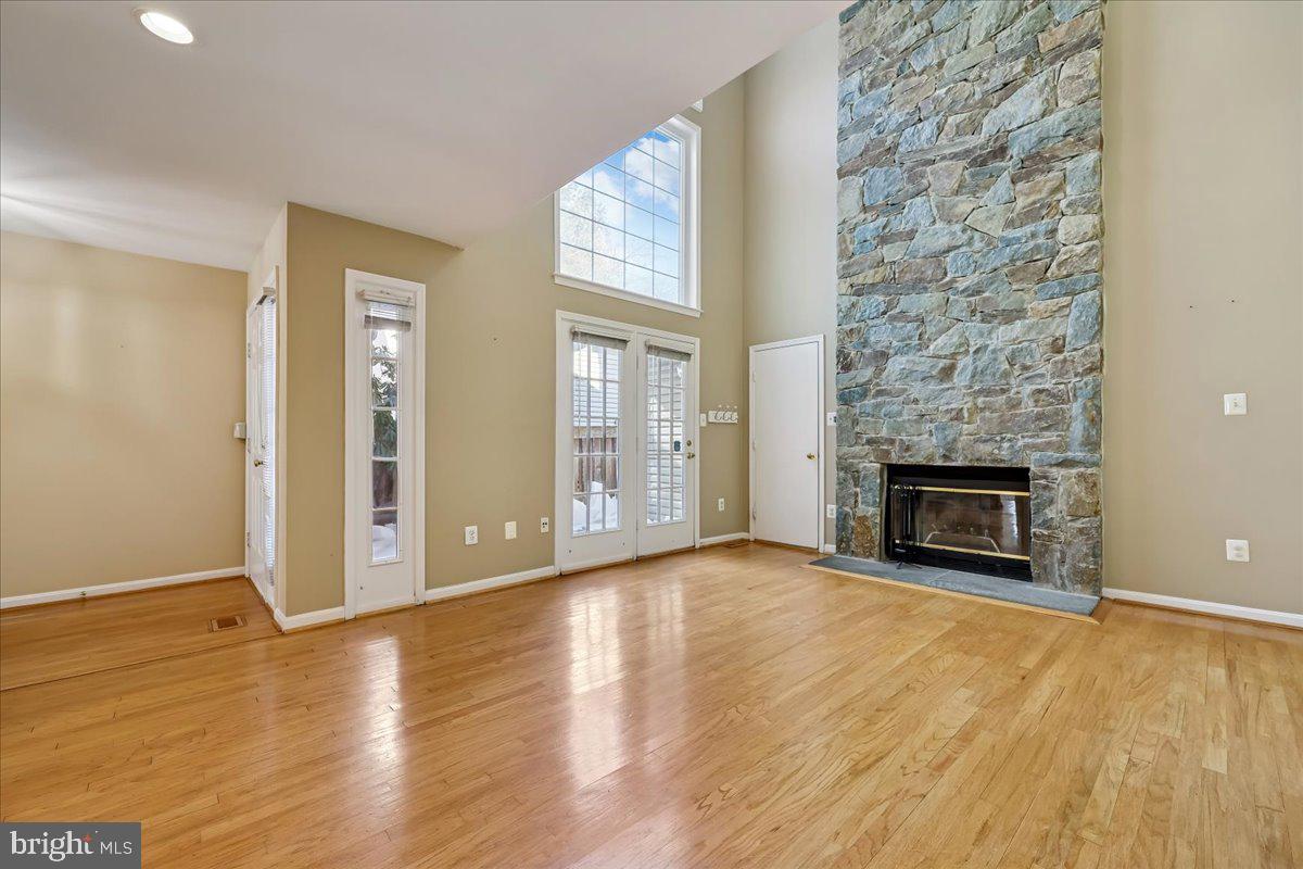 MEADOWGATE - Residential