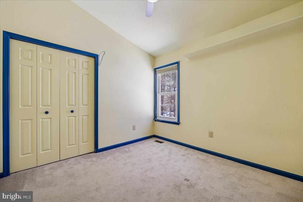 MEADOWGATE - Residential