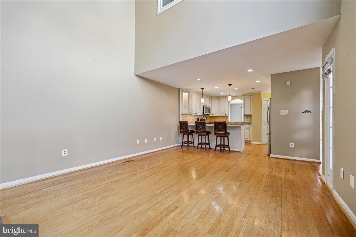 MEADOWGATE - Residential