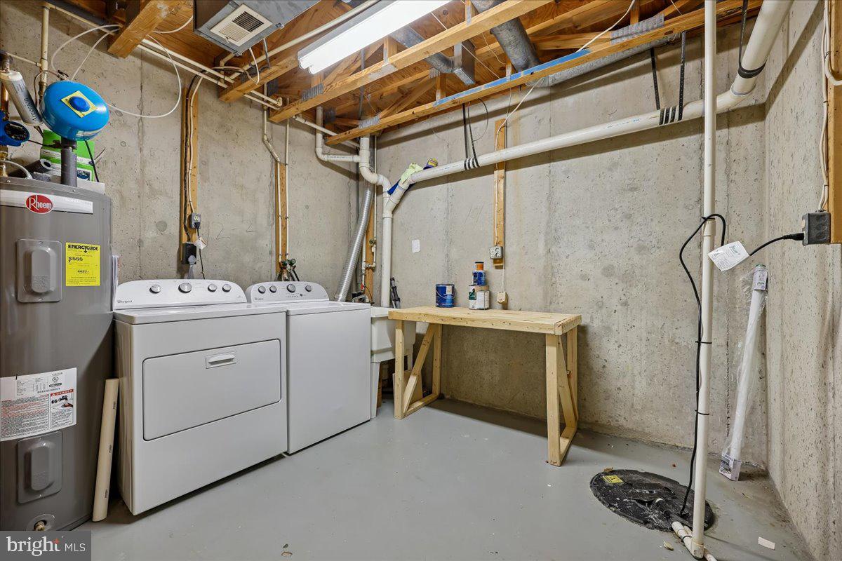 MEADOWGATE - Residential