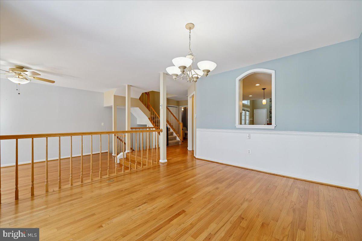 MEADOWGATE - Residential