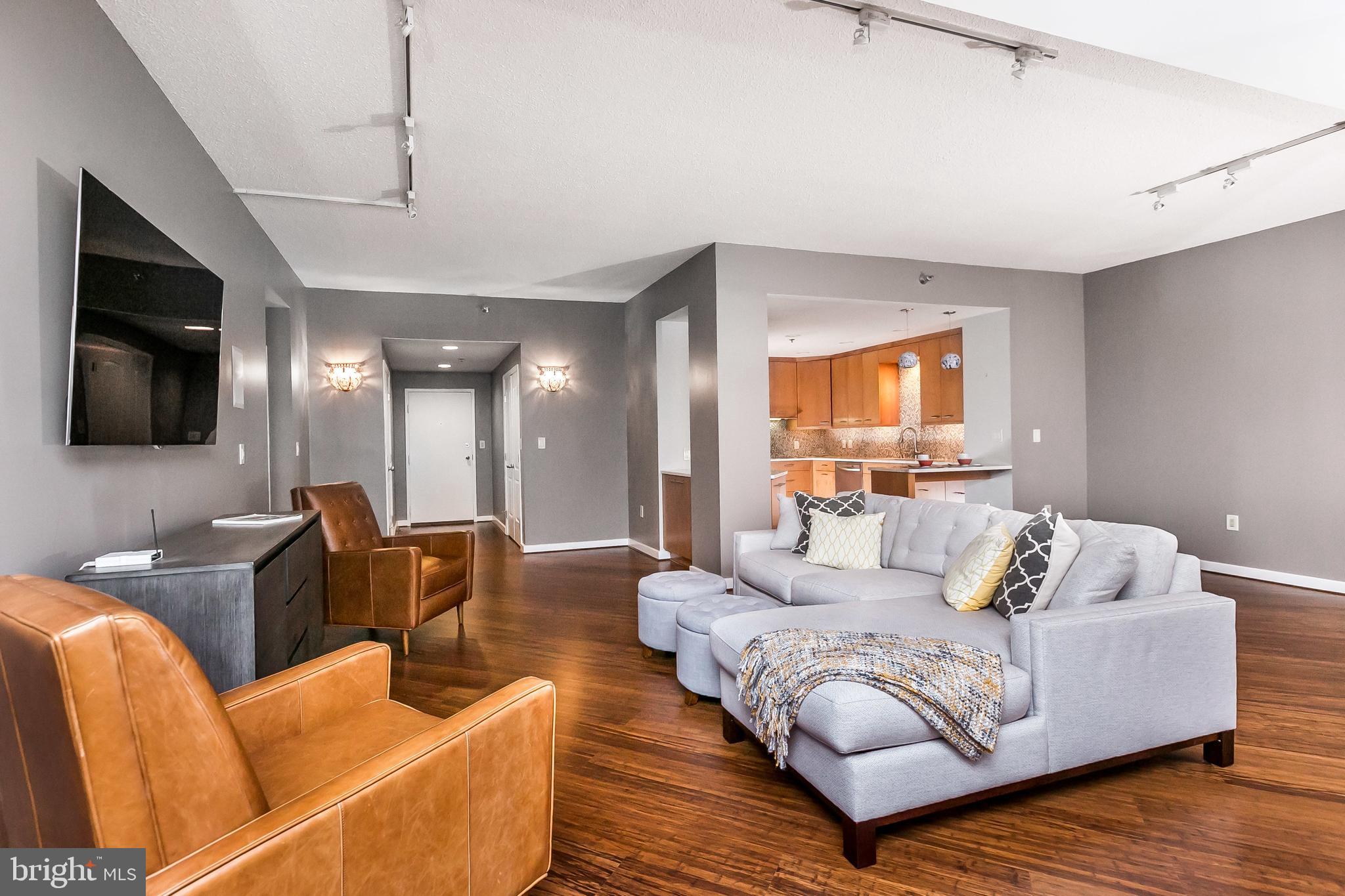 CANTON WATERFRONT - Residential