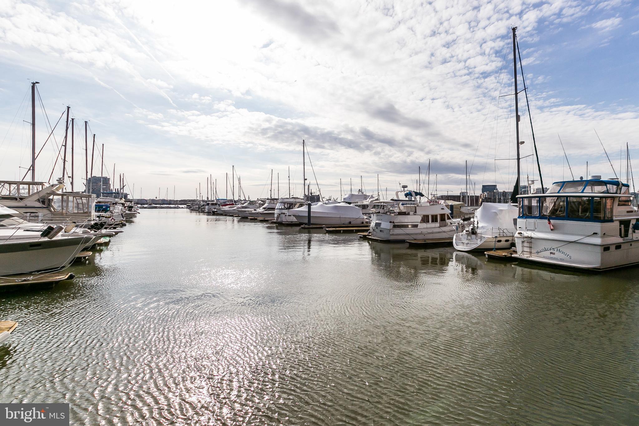 CANTON WATERFRONT - Residential