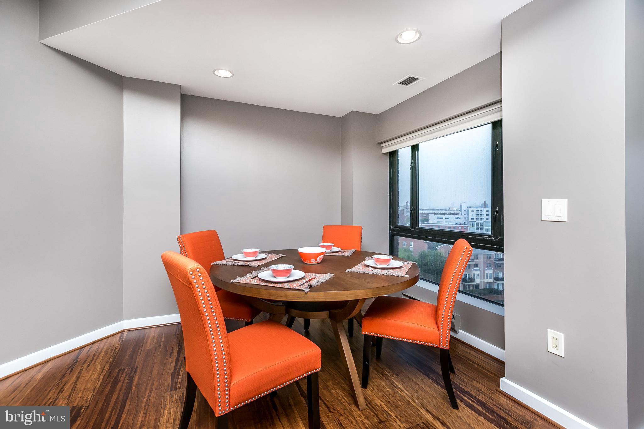 CANTON WATERFRONT - Residential