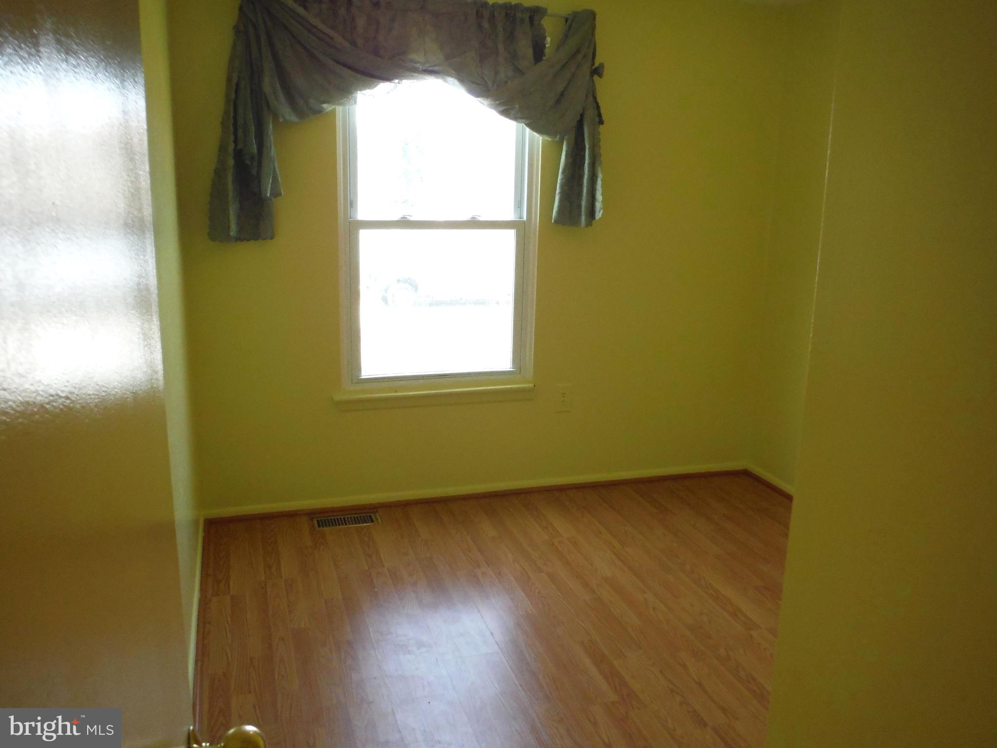 HILLSDALE - Residential