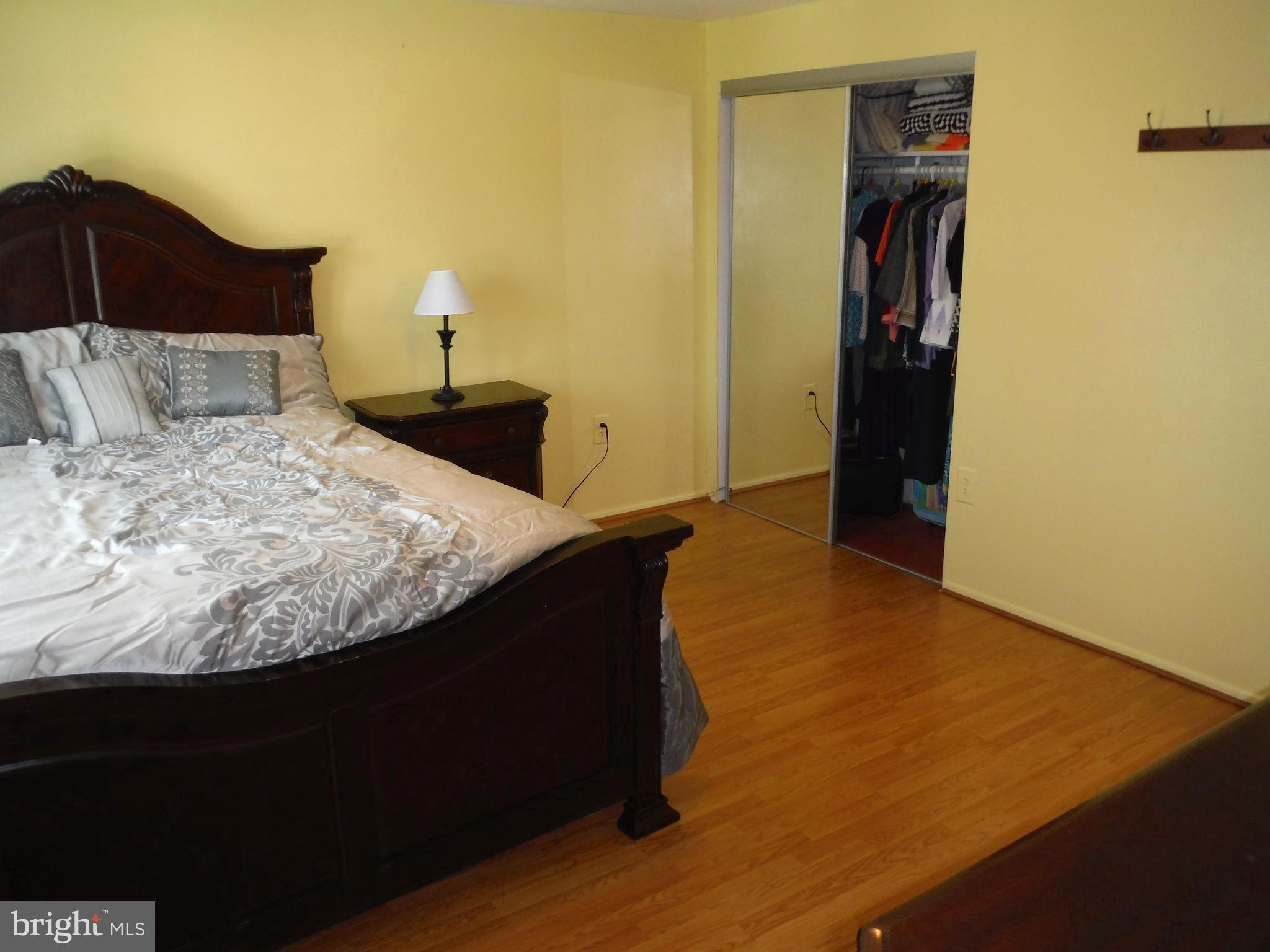 HILLSDALE - Residential