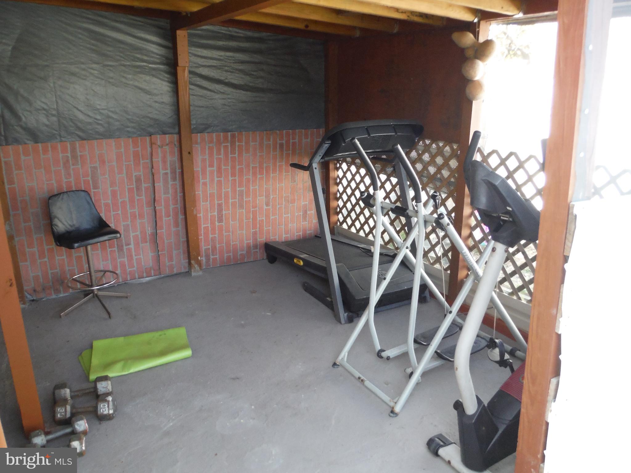 HILLSDALE - Residential