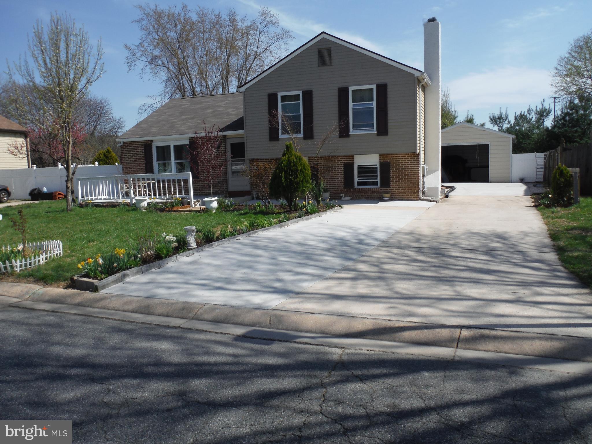 HILLSDALE - Residential