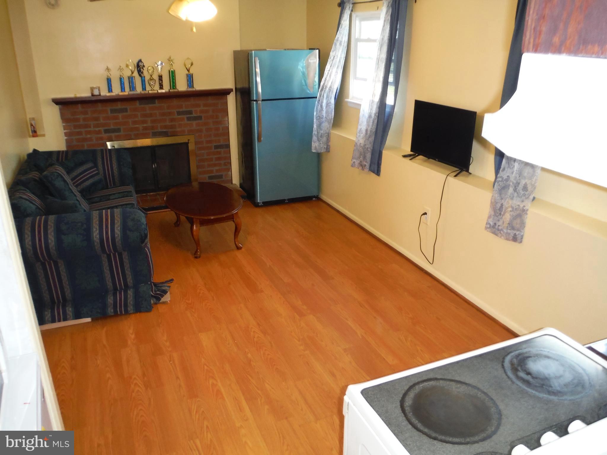 HILLSDALE - Residential