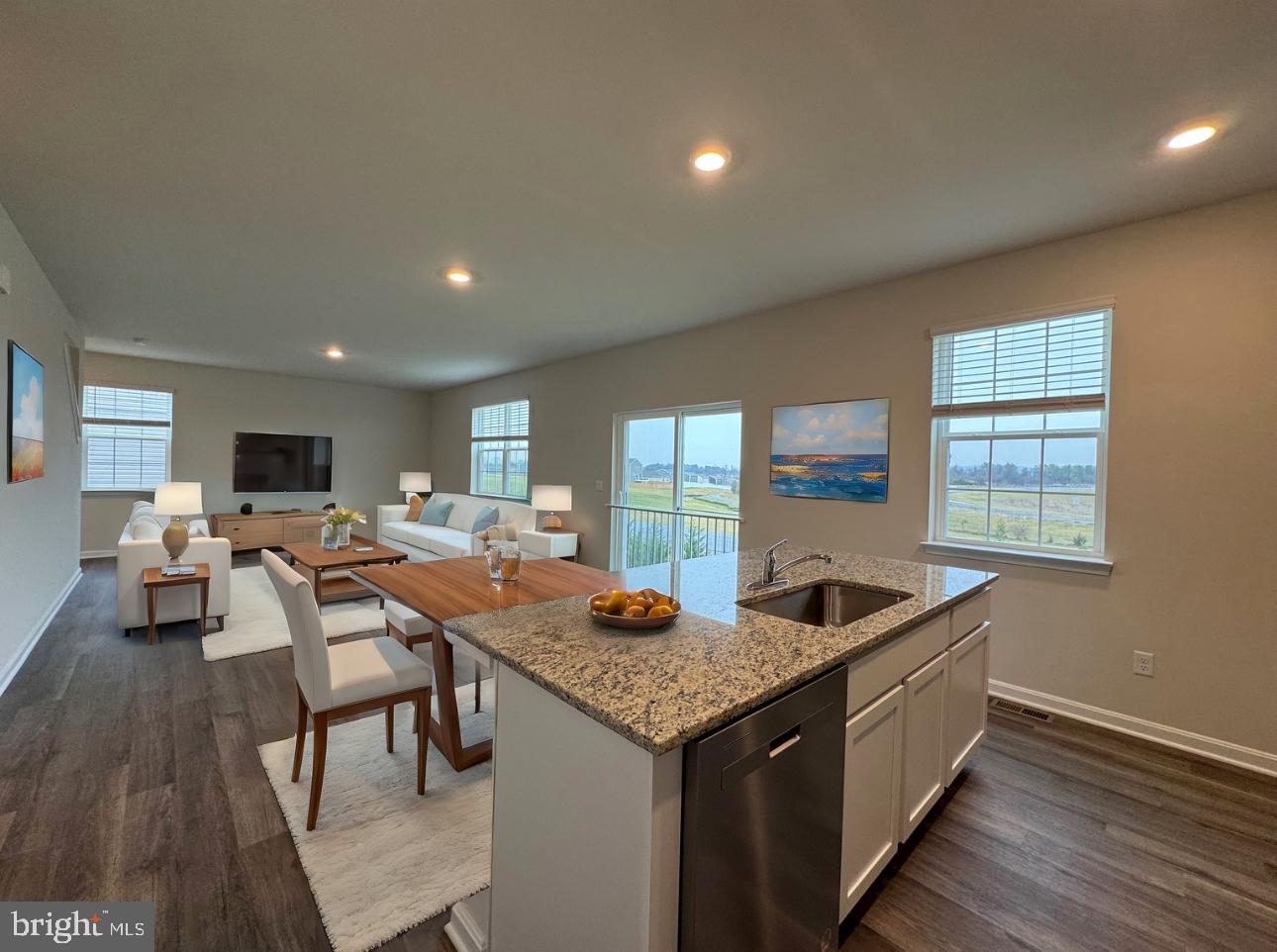 MAGNOLIA SPRINGS - Residential Lease