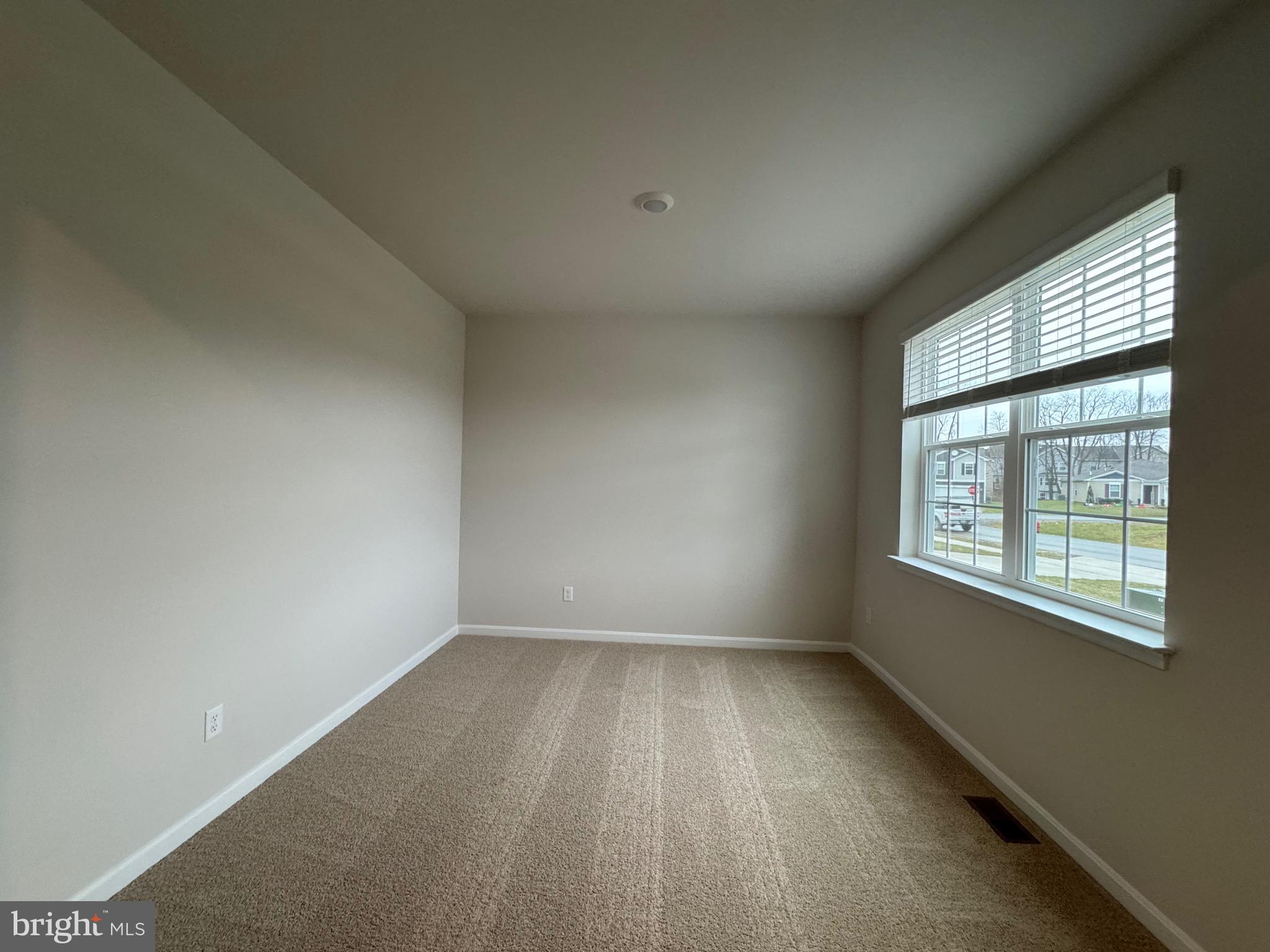 MAGNOLIA SPRINGS - Residential Lease