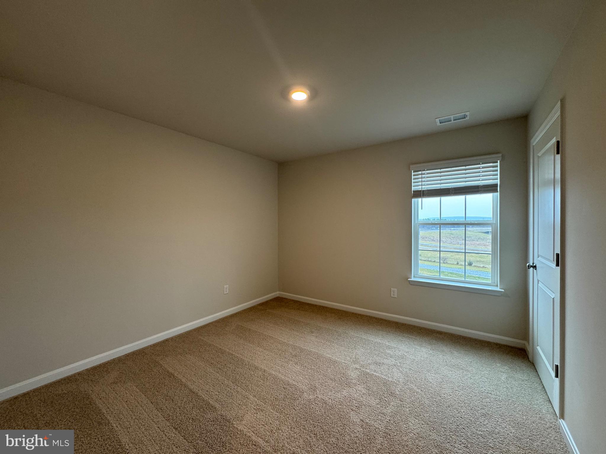 MAGNOLIA SPRINGS - Residential Lease