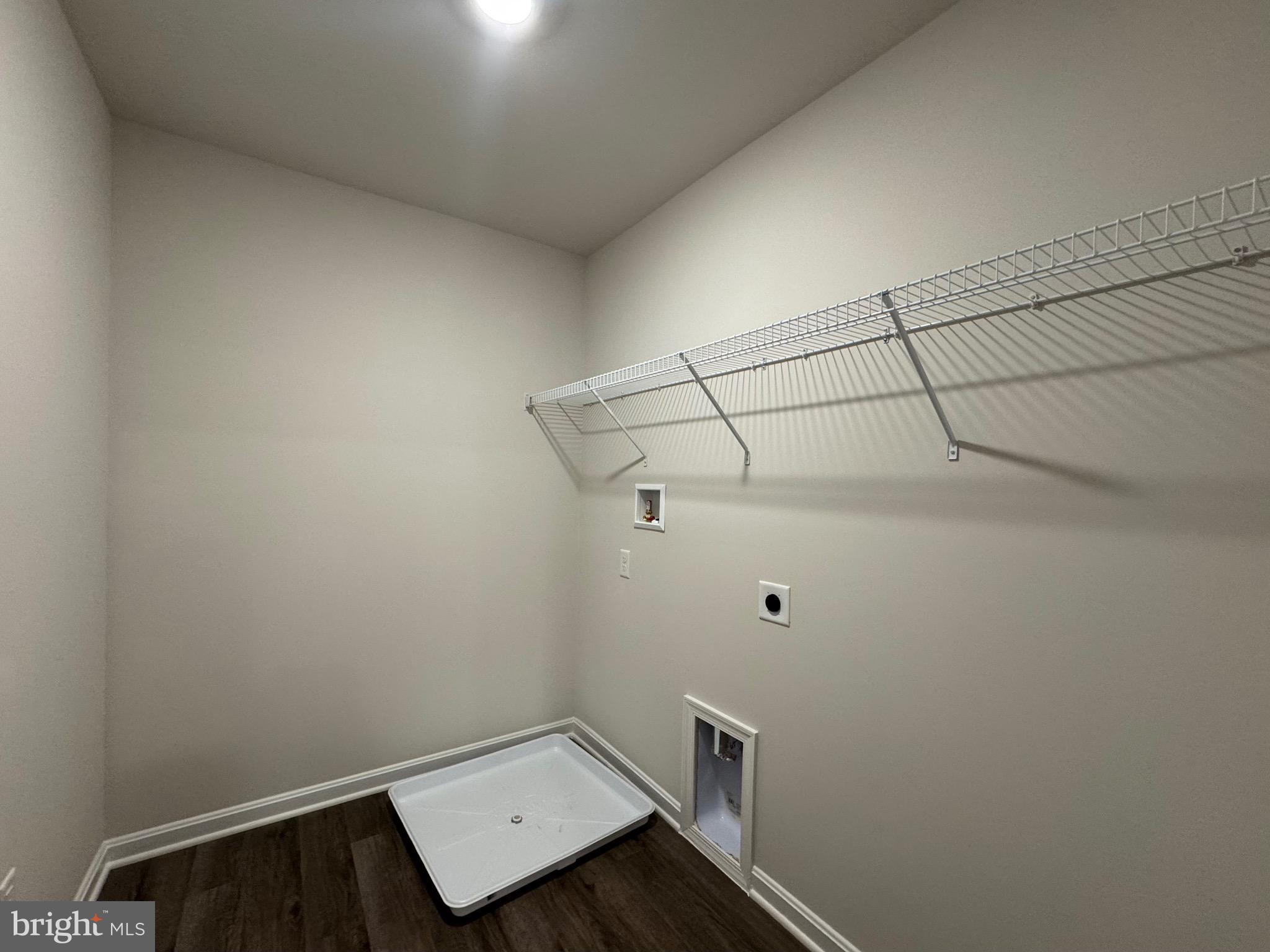 MAGNOLIA SPRINGS - Residential Lease