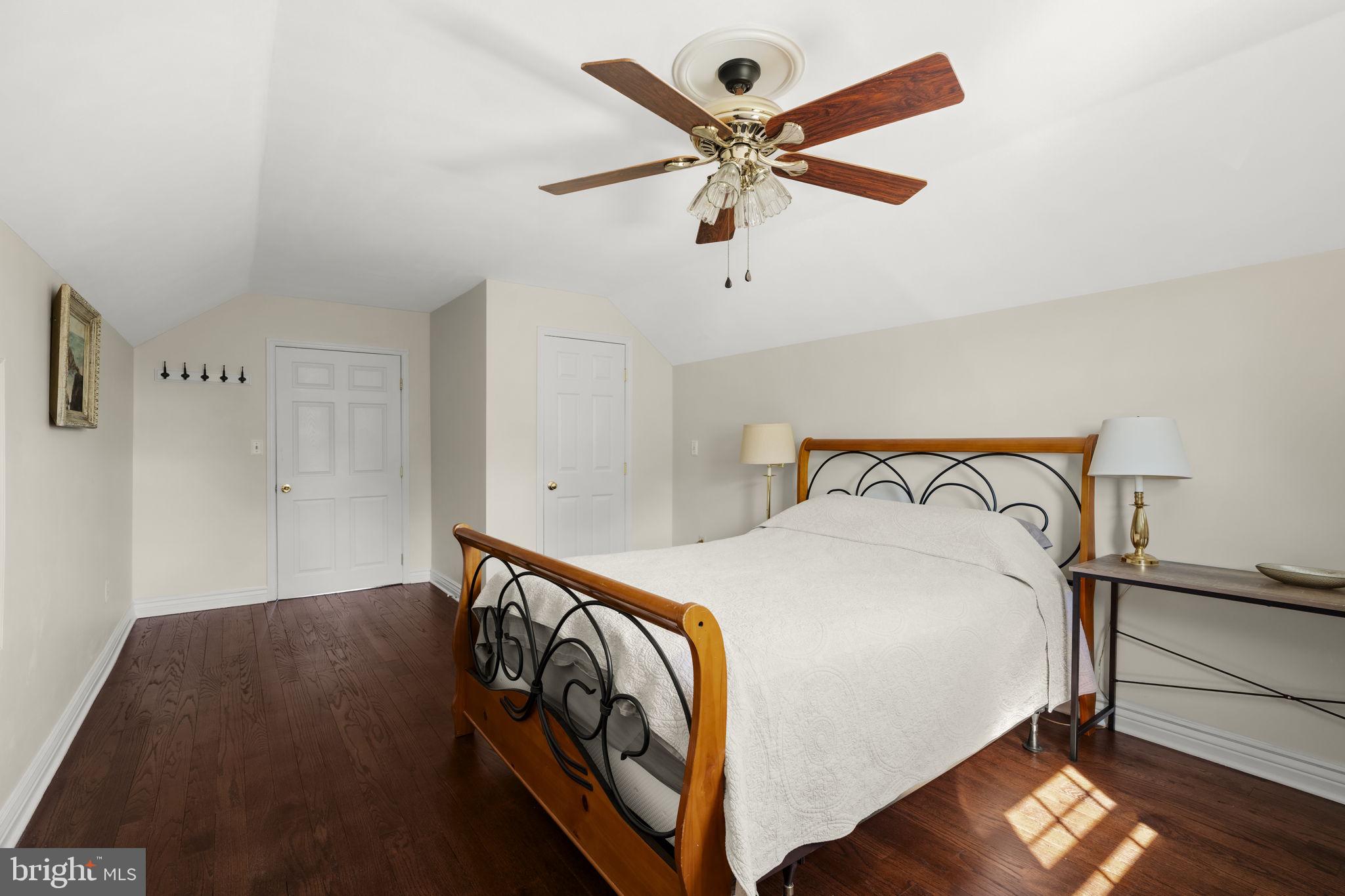 LANGHORNE TERRACE - Residential