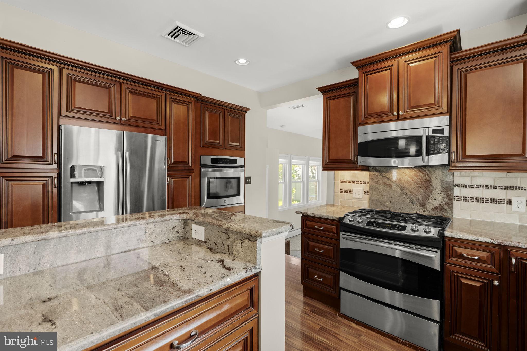 LANGHORNE TERRACE - Residential