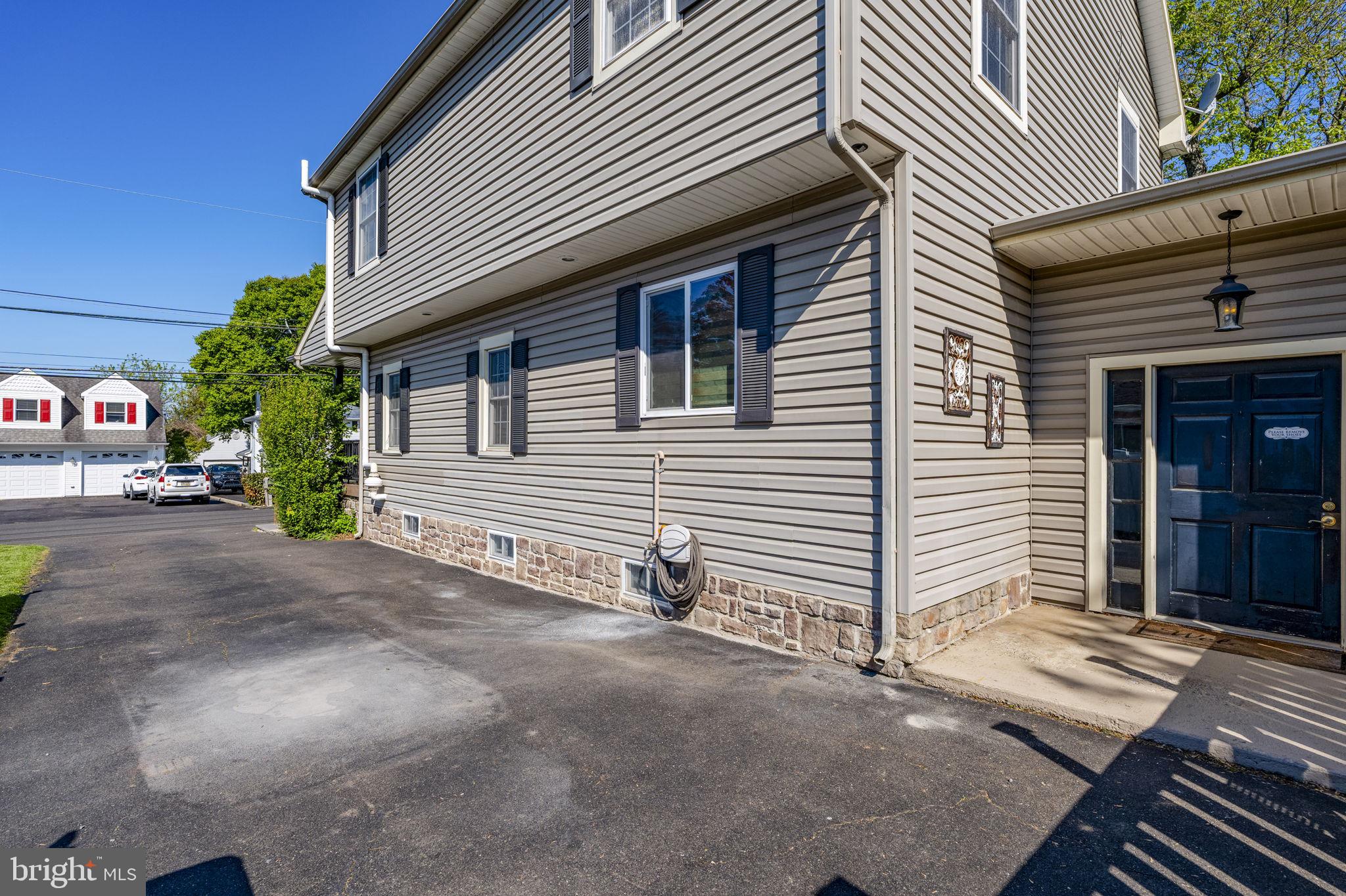 LANGHORNE TERRACE - Residential