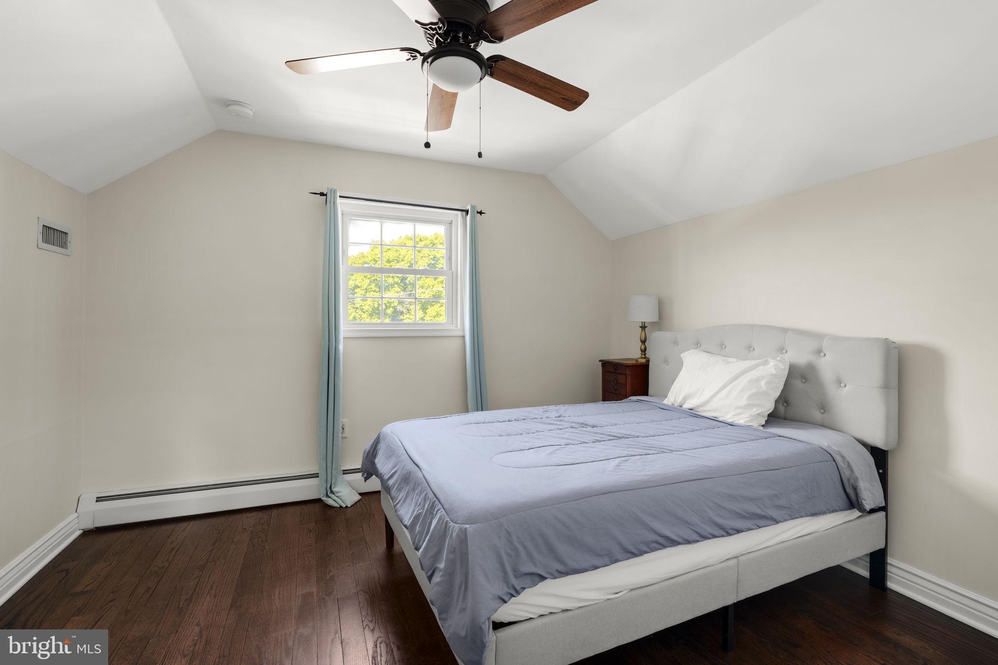 LANGHORNE TERRACE - Residential