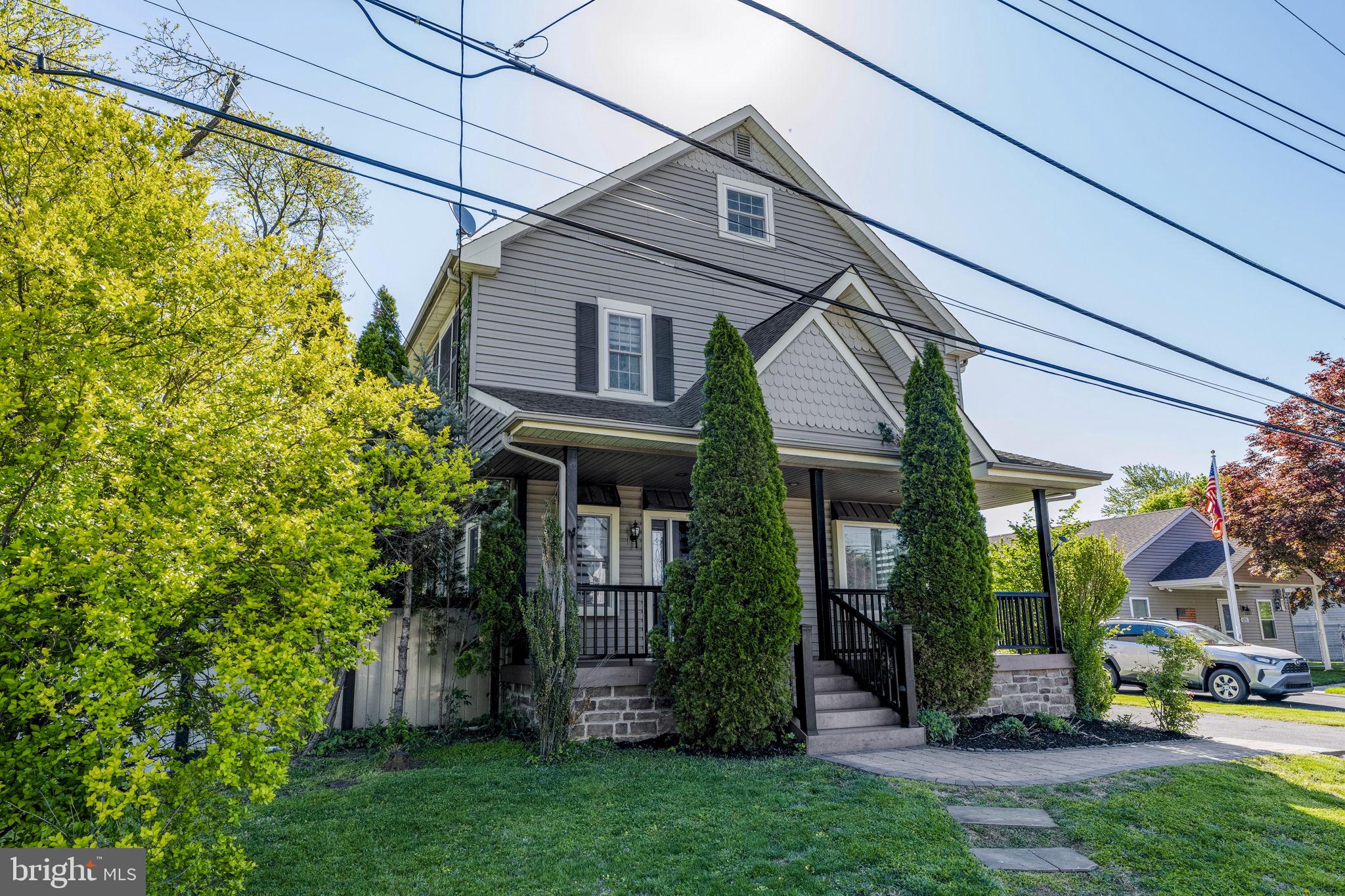 LANGHORNE TERRACE - Residential
