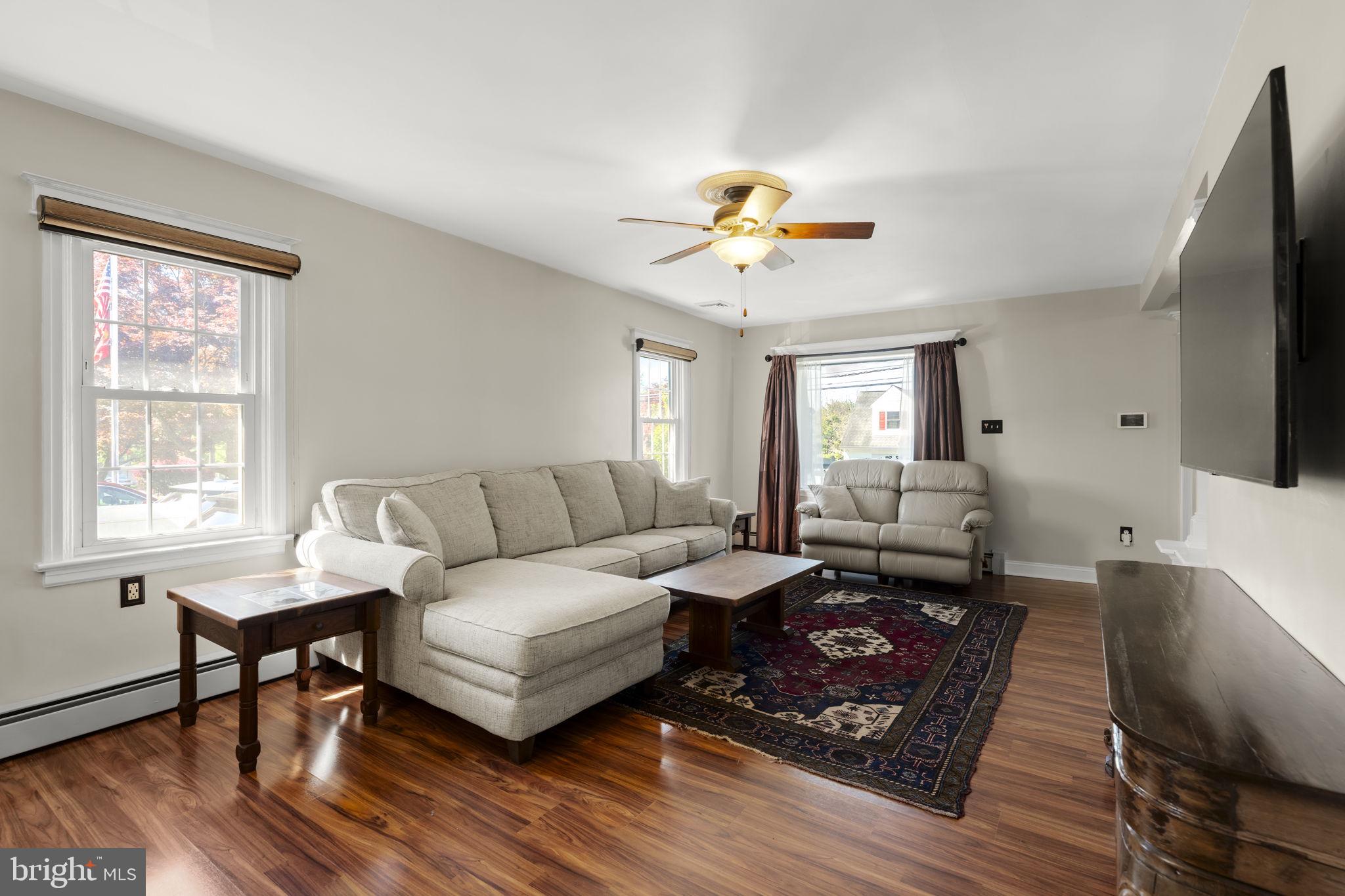 LANGHORNE TERRACE - Residential