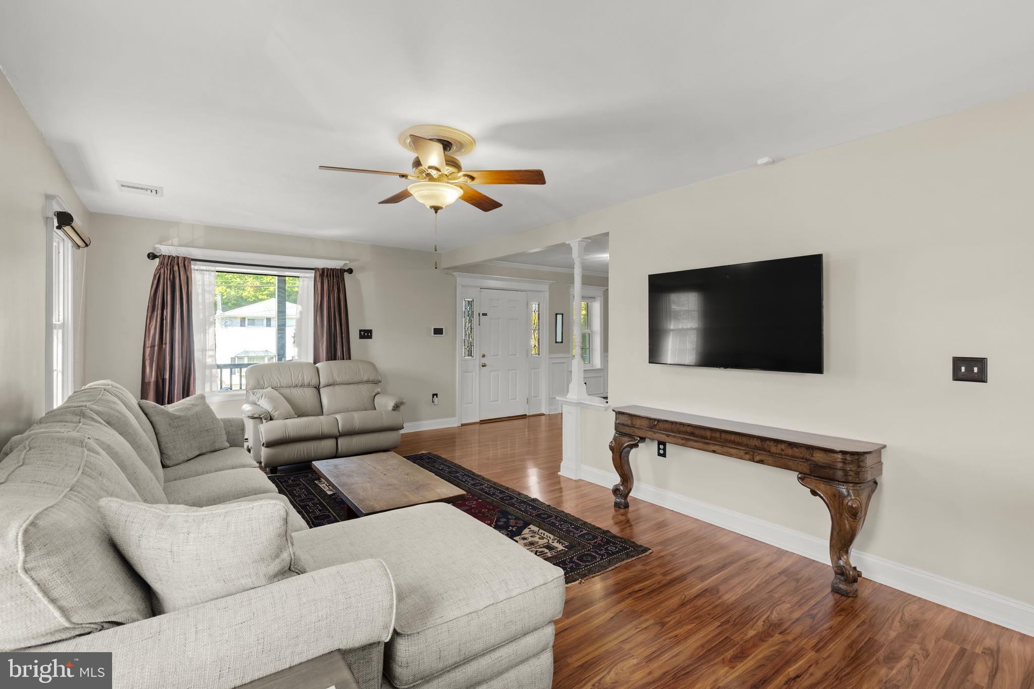LANGHORNE TERRACE - Residential