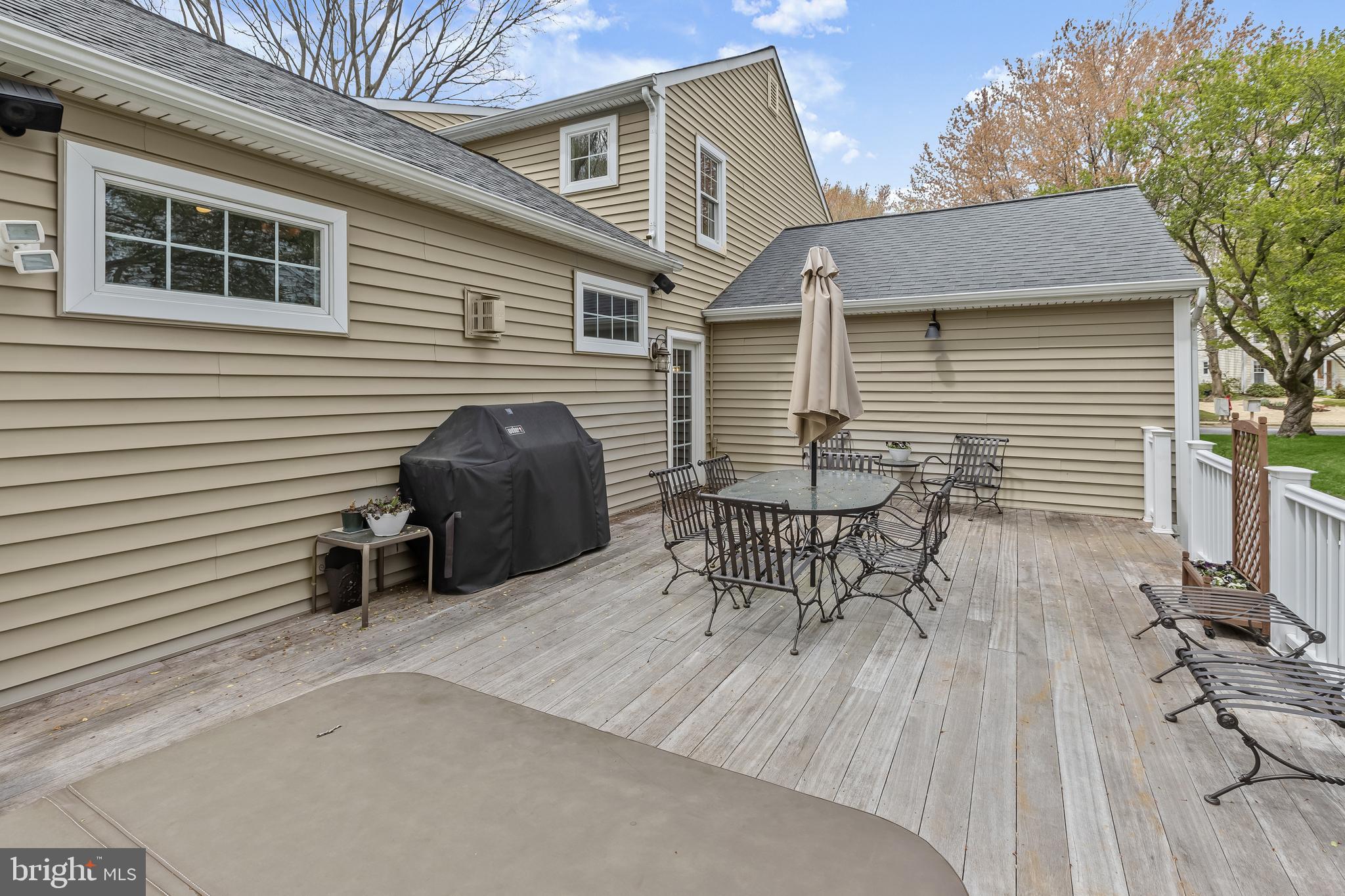 VILLAGE OF KINGS CONTRIVANCE - Residential