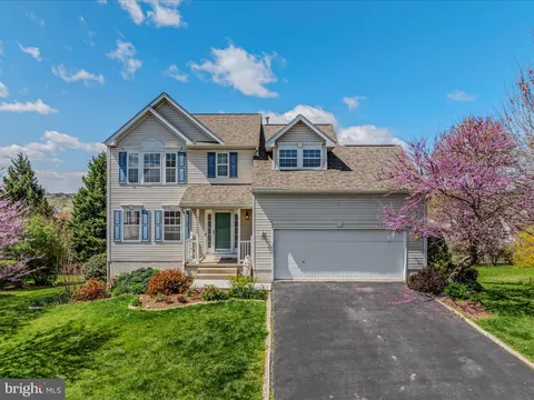 607 Caledonia Drive, Martinsburg, WV 25405 - MLS#: WVBE2037690