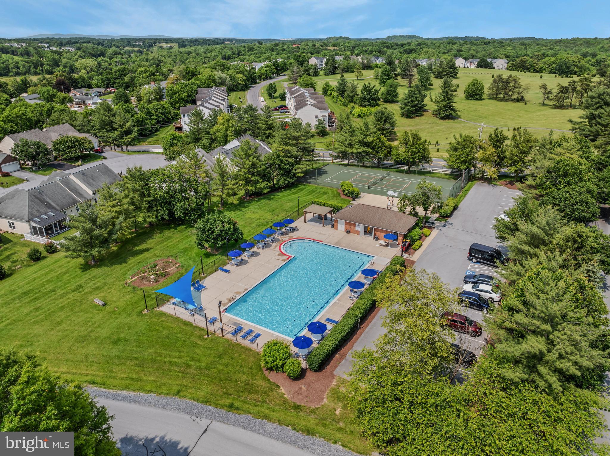 STONEBRIDGE - Residential