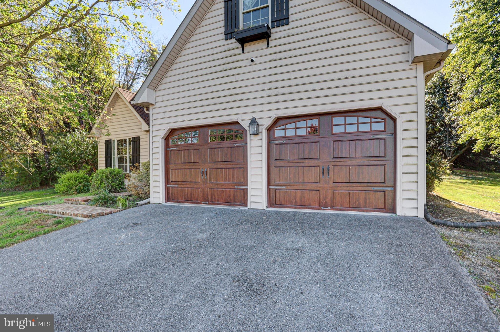 673 KARVOIS COURT