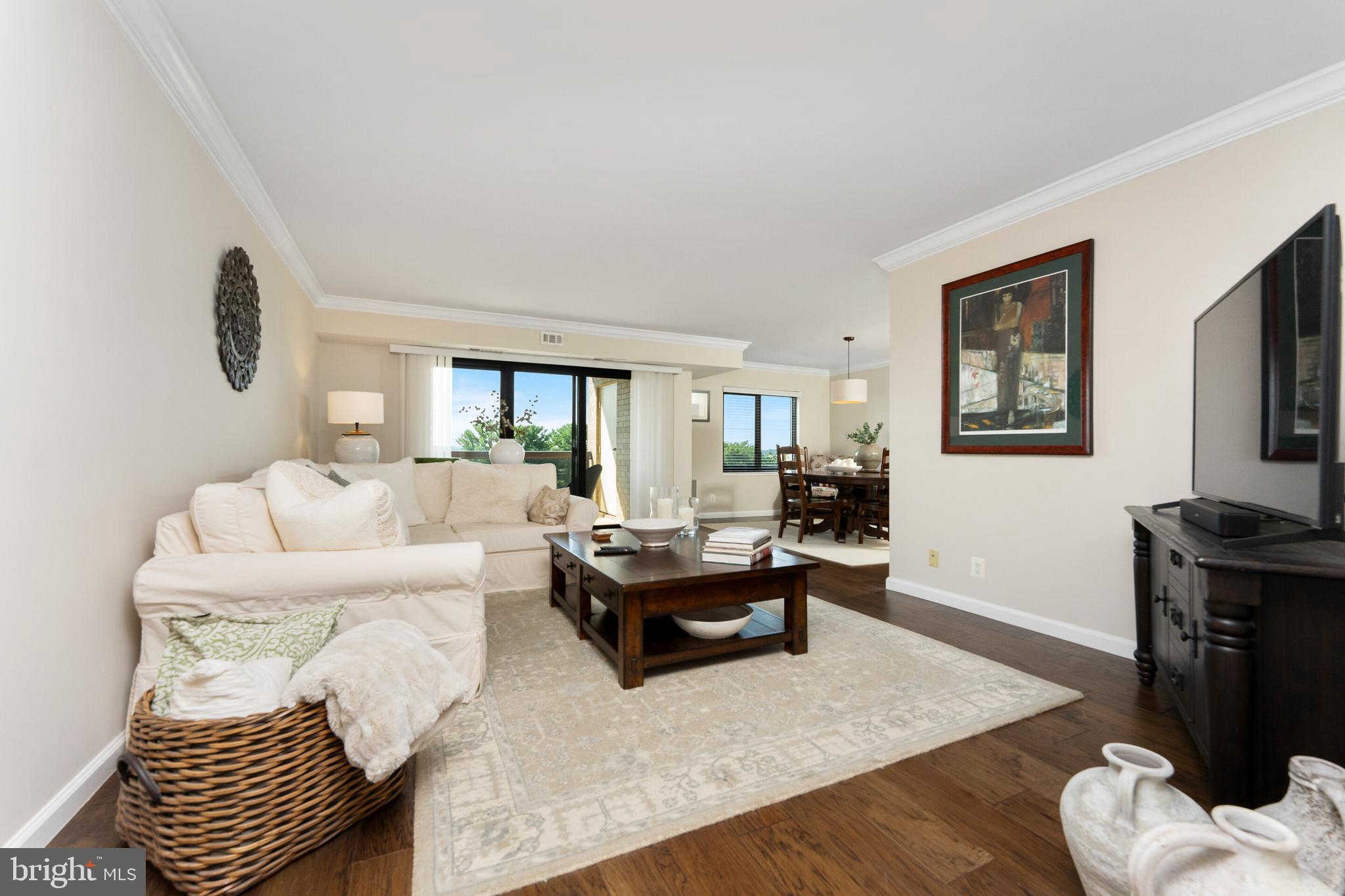 WATERGATE AT LANDMARK - Residential