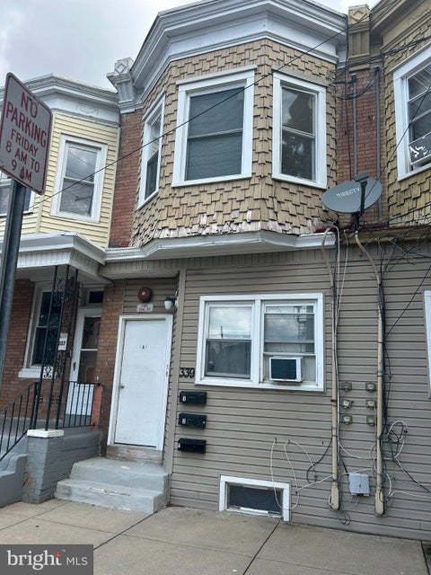 Townhouse For Rent - 339 Market Street<br/> GLOUCESTER CITY, NJ 08030