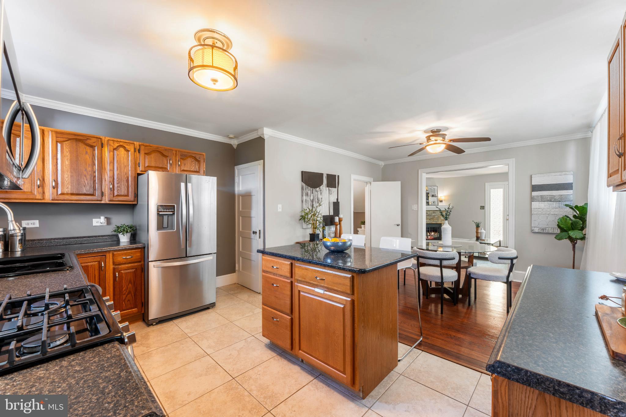 EAST FALLS - Residential