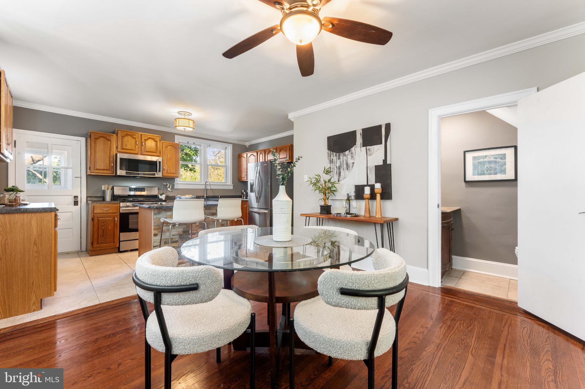 EAST FALLS - Residential