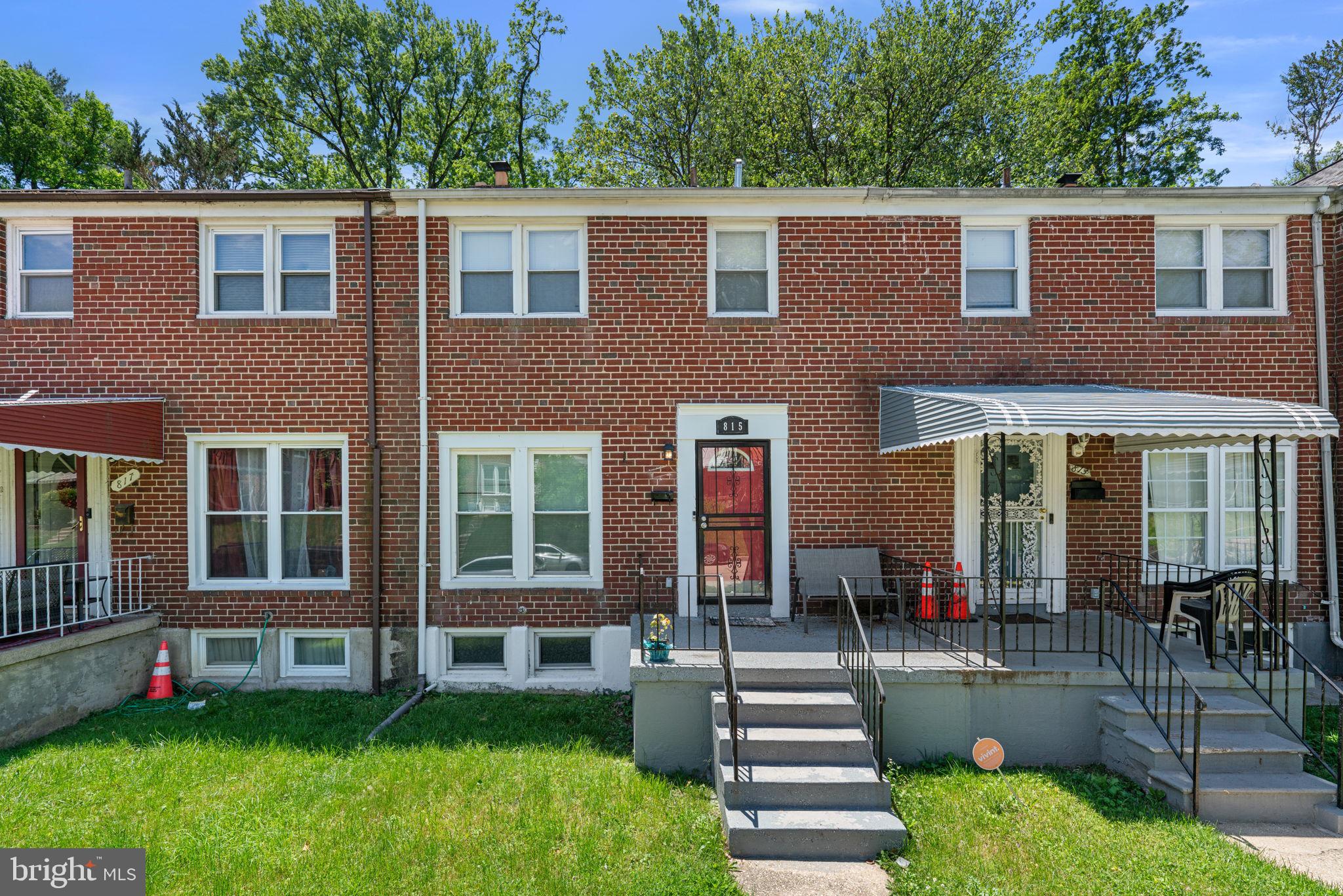 CHINQUAPIN PARK - Residential