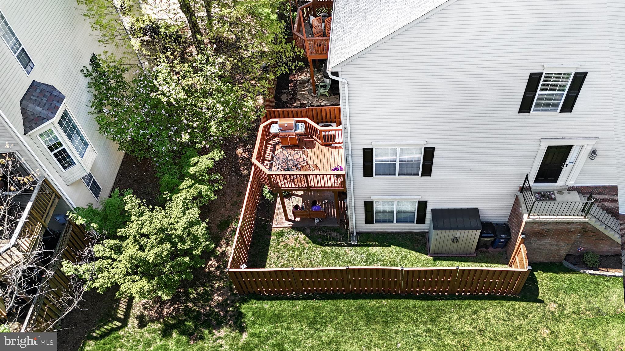 UNIVERSITY CENTER - Residential