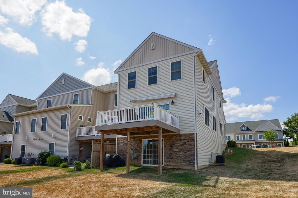 Photo of 2576 Camas Lane, East Petersburg, PA 17520 (MLS # PALA2053336)